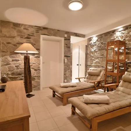 Opulent Chalet In Mauterndorf With Whirlpool And Sauna