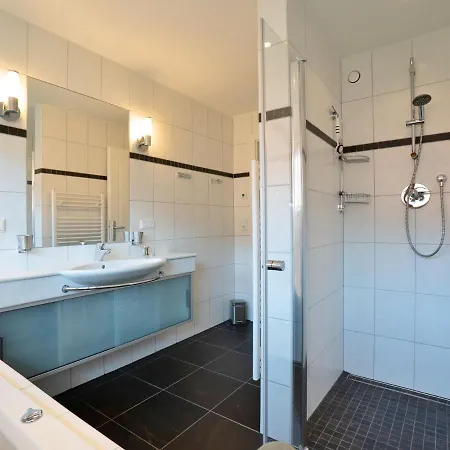 샬레 Opulent Chalet In Mauterndorf With Whirlpool And Sauna